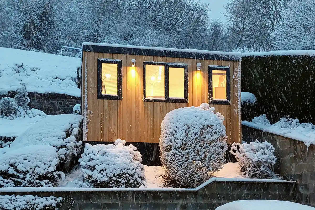 Pent Haus Studio Home 10