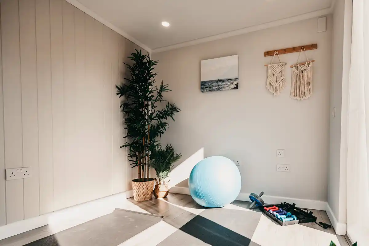 garden room interior showing the two interior finishes available - tongue &  groove or plasterboard 